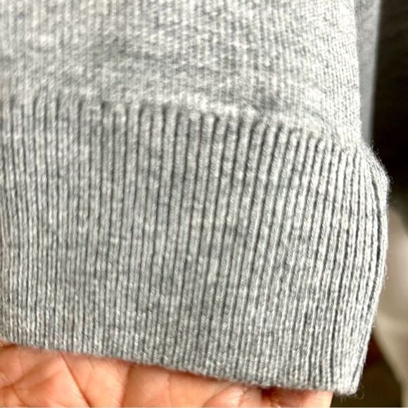 Alice + Olivia Cashmere Blend Open V Turtleneck Sweater - Picture 4 of 10